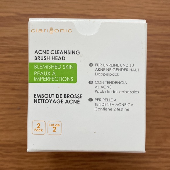 ❤️ Clarisonic Anti-Blemish Cleansing Brush Heads 2-Pack New in Box - Picture 8 of 11